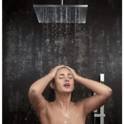 Delta 0.5-in Chrome Universal Shower Arm And Flange -Valpar Bathroom Shop 034449671644 12171737 1800x1800