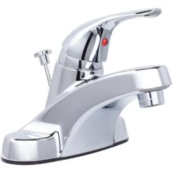Aragon 4 In. Centerset Single-Handle Low-Arc Bathroom Faucet In Chrome