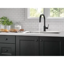 Trinsic Single-Handle Pull-Down Sprayer Kitchen Faucet With MagnaTite Docking In Matte Black -Valpar Bathroom Shop 2048c30d60600ef3eab9cc43b97f94e7 1800x1800