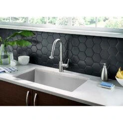 Memphis Single-Handle Pull-Down Sprayer Kitchen Faucet With 1.8 GPM In Stainless Steel -Valpar Bathroom Shop 3db0e52dc924a577af4587f3cab09e18 1800x1800